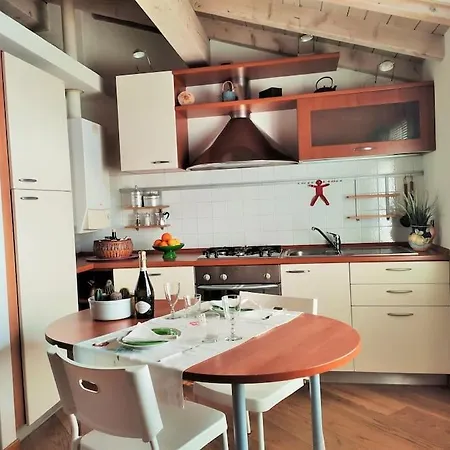 The Tiny House At Mergozzo, A Stone's Throw Away From Lago Maggiore * Mergozzo