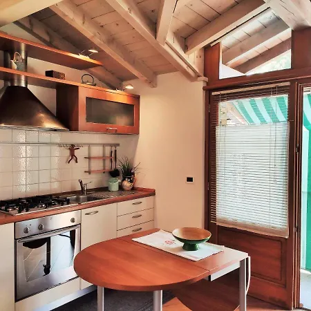 The Tiny House At Mergozzo, A Stone's Throw Away From Lago Maggiore *