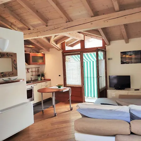 The Tiny House At Mergozzo, A Stone's Throw Away From Lago Maggiore Mergozzo